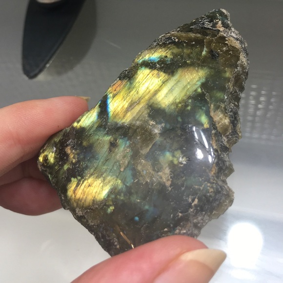 Gorgeous Canadian 3” Labradorite Crystal Specimen - Picture 2 of 10